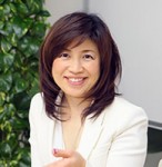 井上 ゆかり 部長
